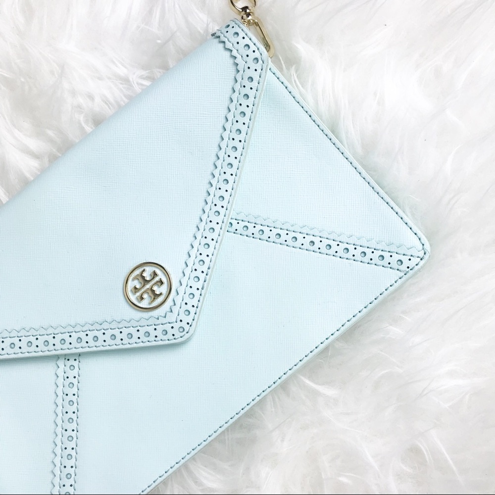 Tory Burch Light Blue Robinson Envelope Chain Bag - Picture 2 of 8